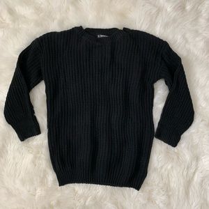 Black oversized sweater